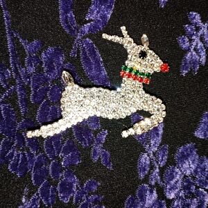 Sparkling Reindeer Pin.
